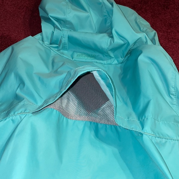 Columbia Rain Jacket - Picture 8 of 9
